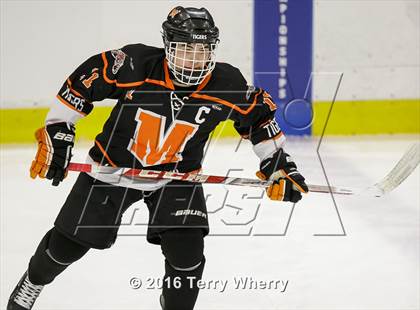 Thumbnail 1 in Mamaroneck vs. Pittsford (NYSPHSAA Division 1 Semifinal) photogallery.
