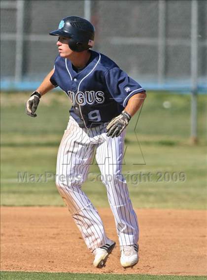 Thumbnail 1 in Golden Valley @ Saugus photogallery.