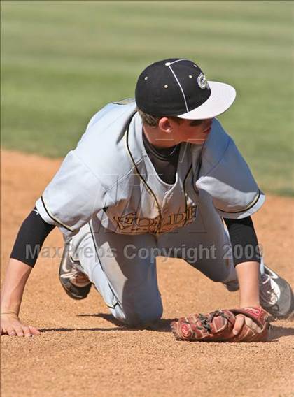 Thumbnail 1 in Golden Valley @ Saugus photogallery.