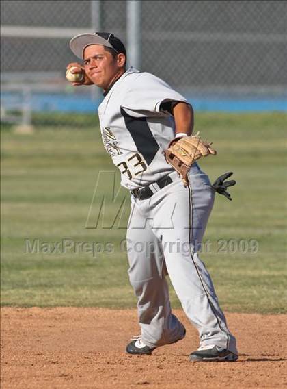 Thumbnail 3 in Golden Valley @ Saugus photogallery.