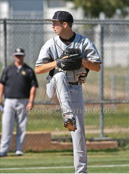 Thumbnail 3 in Golden Valley @ Saugus photogallery.