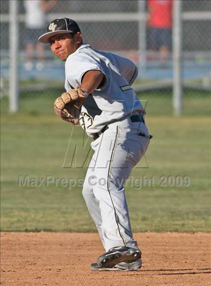 Thumbnail 3 in Golden Valley @ Saugus photogallery.