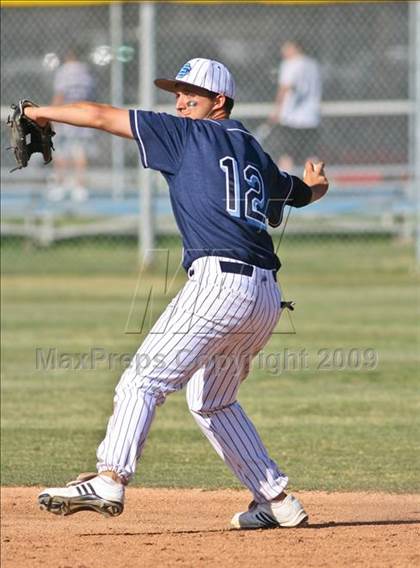 Thumbnail 3 in Golden Valley @ Saugus photogallery.