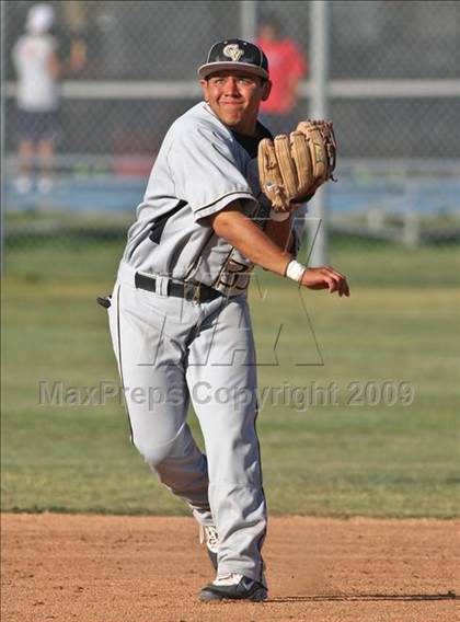 Thumbnail 1 in Golden Valley @ Saugus photogallery.