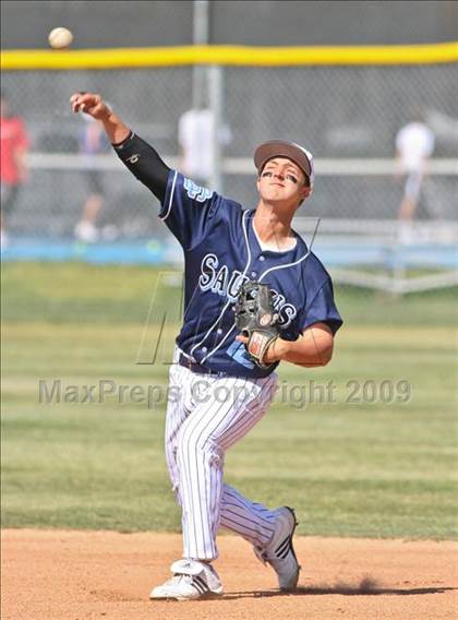 Thumbnail 1 in Golden Valley @ Saugus photogallery.