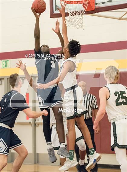 Thumbnail 3 in Skyview vs. Auburn photogallery.