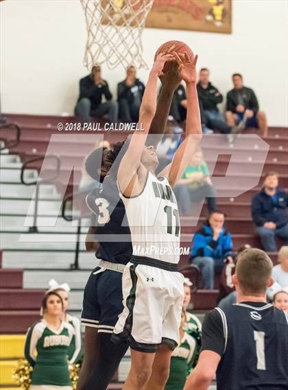 Thumbnail 3 in Skyview vs. Auburn photogallery.