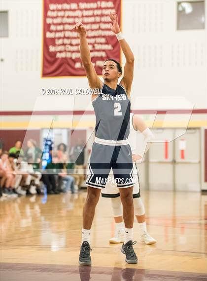 Thumbnail 2 in Skyview vs. Auburn photogallery.