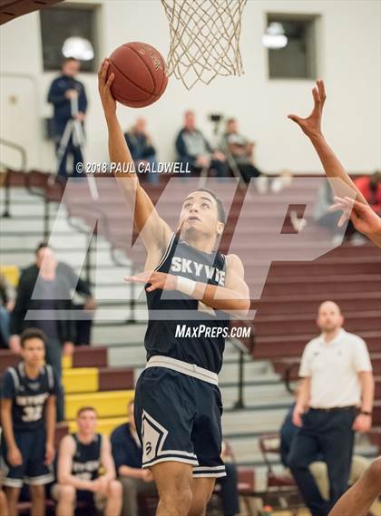 Thumbnail 2 in Skyview vs. Auburn photogallery.