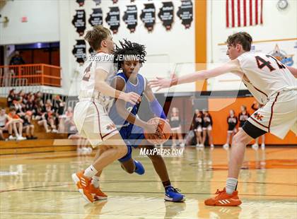Thumbnail 1 in Washington vs. Quincy photogallery.