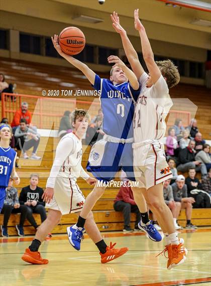 Thumbnail 3 in Washington vs. Quincy photogallery.