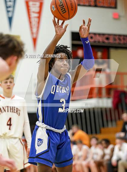 Thumbnail 1 in Washington vs. Quincy photogallery.