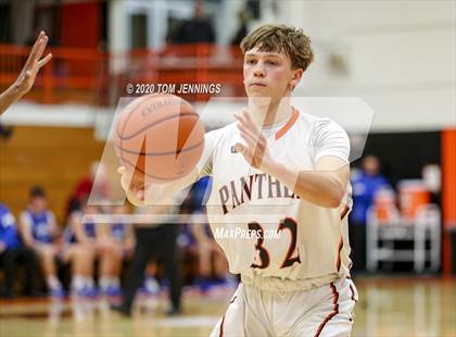 Thumbnail 2 in Washington vs. Quincy photogallery.