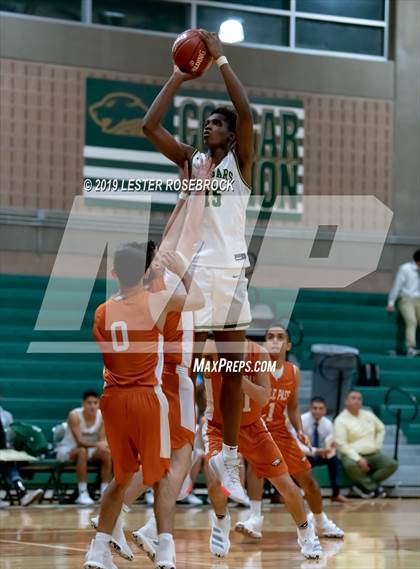 Thumbnail 1 in Eagle Pass @ Cole photogallery.