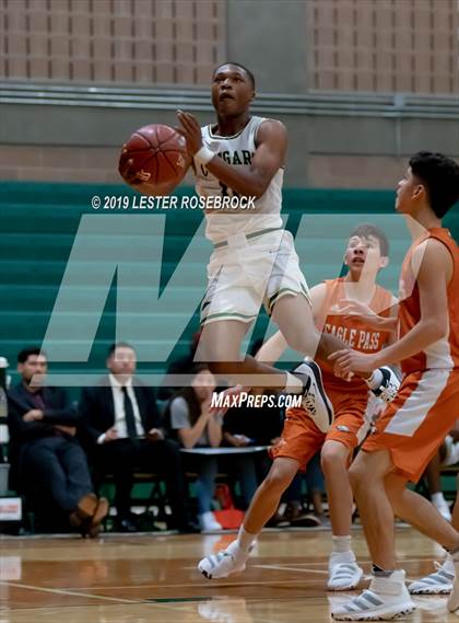 Thumbnail 3 in Eagle Pass @ Cole photogallery.