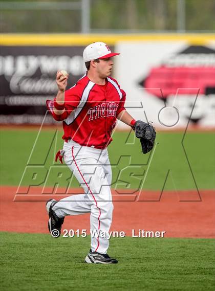Thumbnail 2 in Beechwood vs Ludlow (All A Classic Final) photogallery.