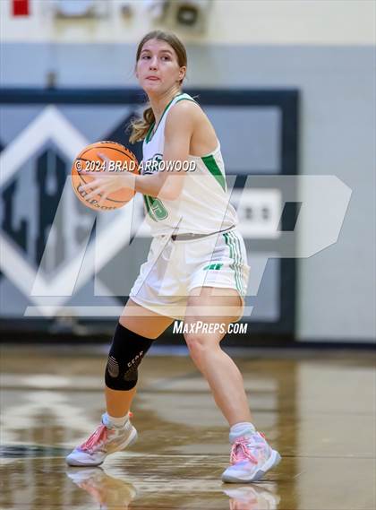 Thumbnail 2 in West Davidson vs South Davidson (Ledford Christmas Classic) photogallery.