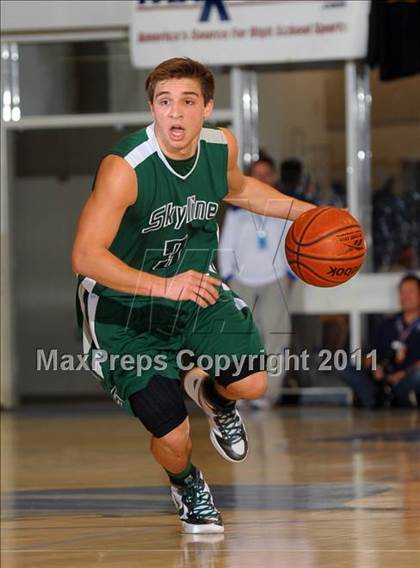Thumbnail 2 in Skyline vs. Harvard-Westlake (MaxPreps Holiday Classic) photogallery.