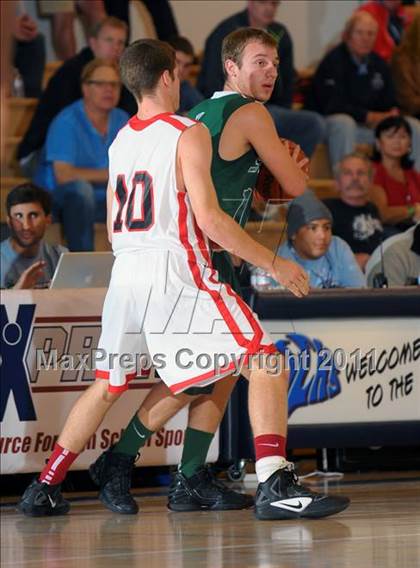 Thumbnail 2 in Skyline vs. Harvard-Westlake (MaxPreps Holiday Classic) photogallery.