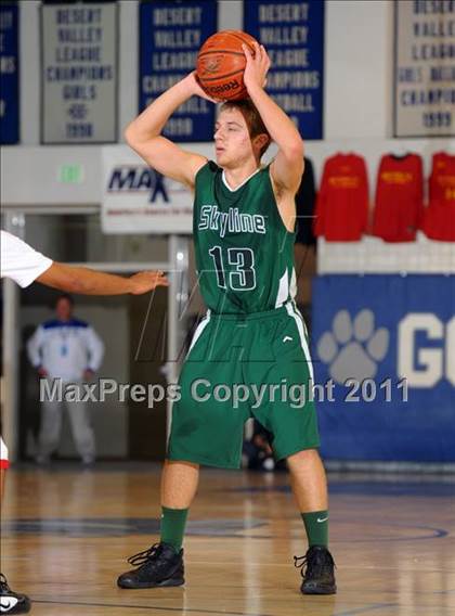 Thumbnail 3 in Skyline vs. Harvard-Westlake (MaxPreps Holiday Classic) photogallery.