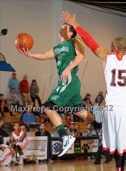 Thumbnail 1 in Skyline vs. Harvard-Westlake (MaxPreps Holiday Classic) photogallery.
