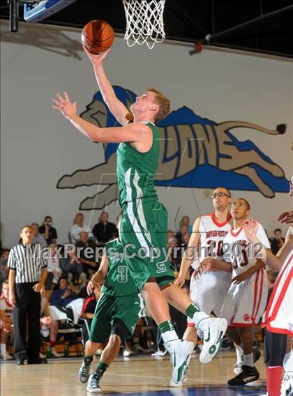 Thumbnail 1 in Skyline vs. Harvard-Westlake (MaxPreps Holiday Classic) photogallery.