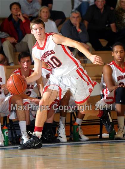 Thumbnail 1 in Skyline vs. Harvard-Westlake (MaxPreps Holiday Classic) photogallery.