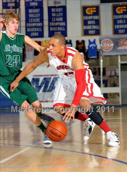 Thumbnail 2 in Skyline vs. Harvard-Westlake (MaxPreps Holiday Classic) photogallery.