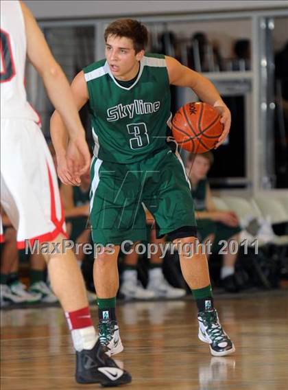 Thumbnail 1 in Skyline vs. Harvard-Westlake (MaxPreps Holiday Classic) photogallery.