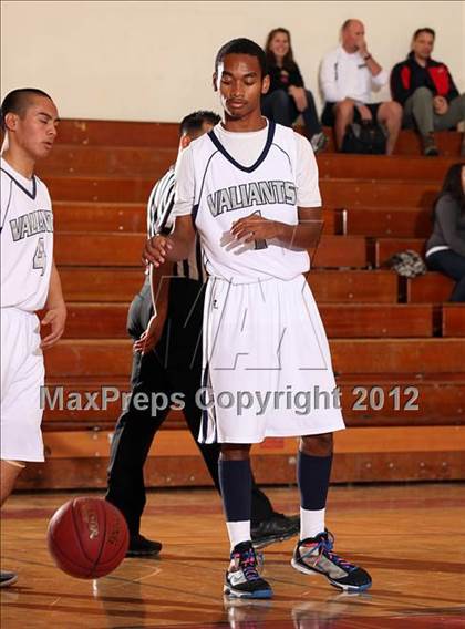 Thumbnail 3 in Rolling Hills Prep vs. St. Genevieve (War On The Floor) photogallery.