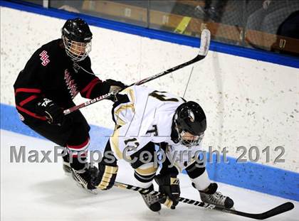 Thumbnail 2 in Branford vs. Trumbull (CIAC Division II Final) photogallery.
