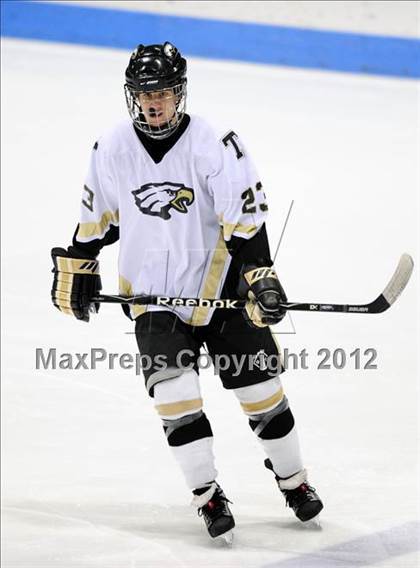 Thumbnail 3 in Branford vs. Trumbull (CIAC Division II Final) photogallery.