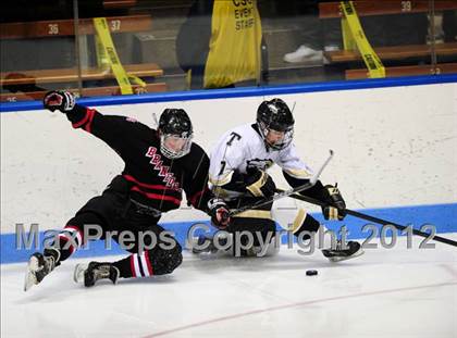 Thumbnail 3 in Branford vs. Trumbull (CIAC Division II Final) photogallery.