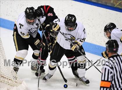 Thumbnail 2 in Branford vs. Trumbull (CIAC Division II Final) photogallery.