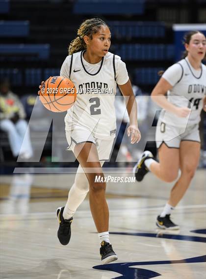 Thumbnail 3 in San Ramon Valley vs. Bishop O'Dowd (Jason Kidd Invitational) photogallery.