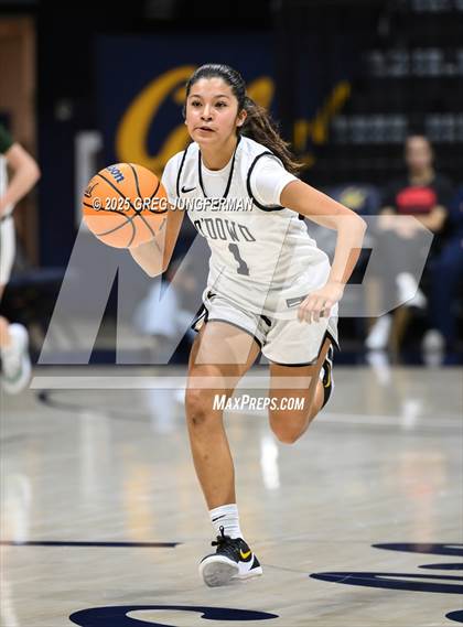 Thumbnail 2 in San Ramon Valley vs. Bishop O'Dowd (Jason Kidd Invitational) photogallery.