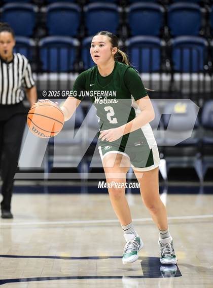 Thumbnail 1 in San Ramon Valley vs. Bishop O'Dowd (Jason Kidd Invitational) photogallery.