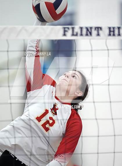 Thumbnail 3 in Georgetown Visitation Prep vs. Bishop Ireton photogallery.