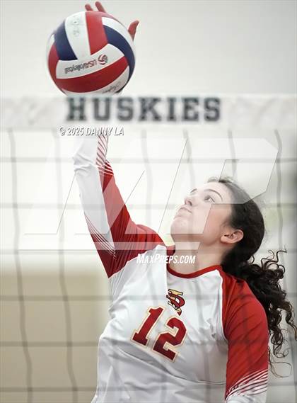Thumbnail 3 in Georgetown Visitation Prep vs. Bishop Ireton photogallery.