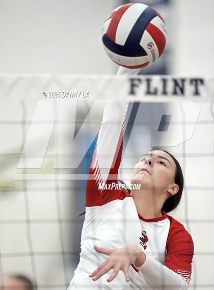 Thumbnail 1 in Georgetown Visitation Prep vs. Bishop Ireton photogallery.