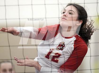 Thumbnail 2 in Georgetown Visitation Prep vs. Bishop Ireton photogallery.