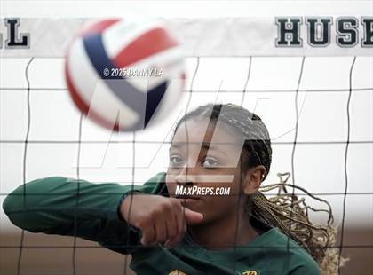 Thumbnail 1 in Georgetown Visitation Prep vs. Bishop Ireton photogallery.