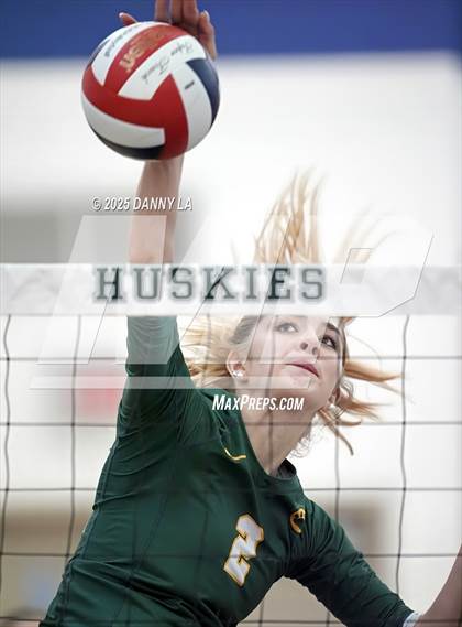 Thumbnail 2 in Georgetown Visitation Prep vs. Bishop Ireton photogallery.