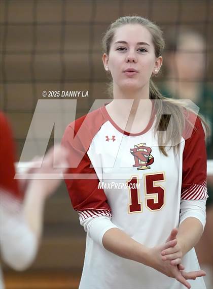 Thumbnail 3 in Georgetown Visitation Prep vs. Bishop Ireton photogallery.