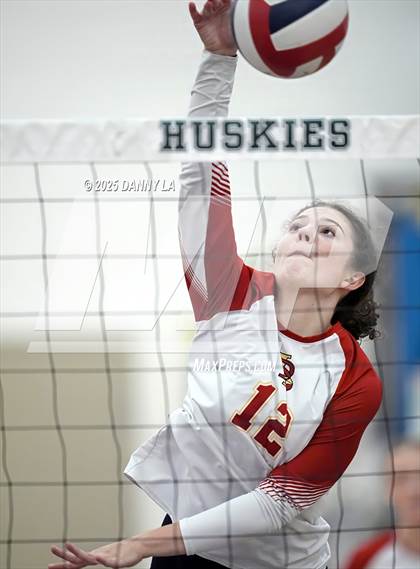 Thumbnail 1 in Georgetown Visitation Prep vs. Bishop Ireton photogallery.