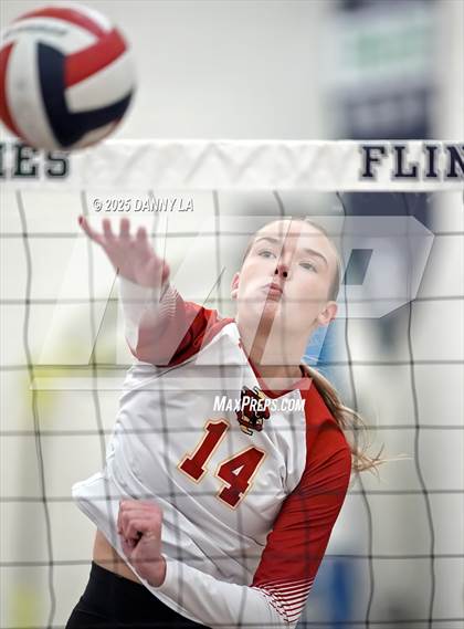 Thumbnail 2 in Georgetown Visitation Prep vs. Bishop Ireton photogallery.