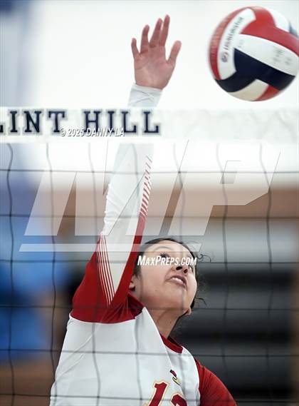 Thumbnail 3 in Georgetown Visitation Prep vs. Bishop Ireton photogallery.