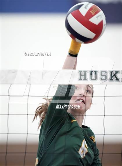 Thumbnail 1 in Georgetown Visitation Prep vs. Bishop Ireton photogallery.
