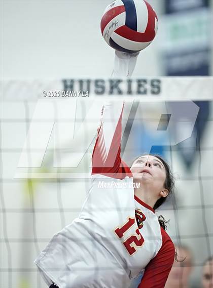 Thumbnail 3 in Georgetown Visitation Prep vs. Bishop Ireton photogallery.