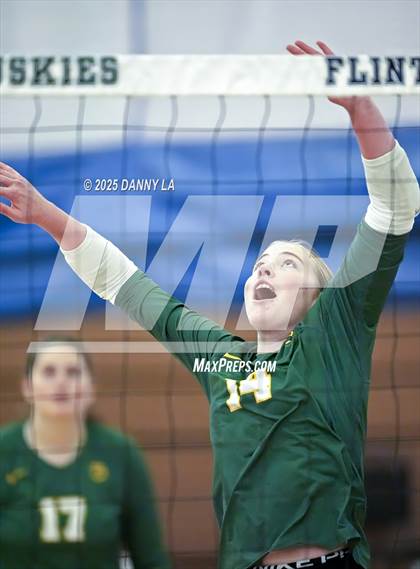 Thumbnail 1 in Georgetown Visitation Prep vs. Bishop Ireton photogallery.